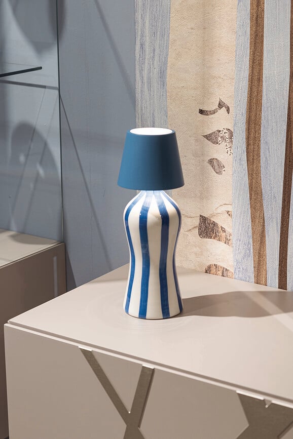 Lámpara inalámbrica Poldina Stopper, azul