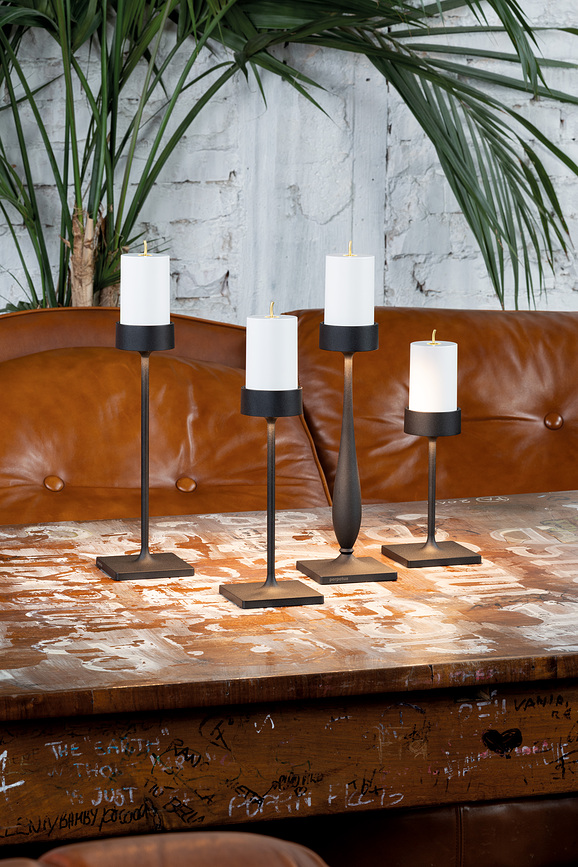 Lampe de table sans fil Perpetua 25,6 cm, dorée