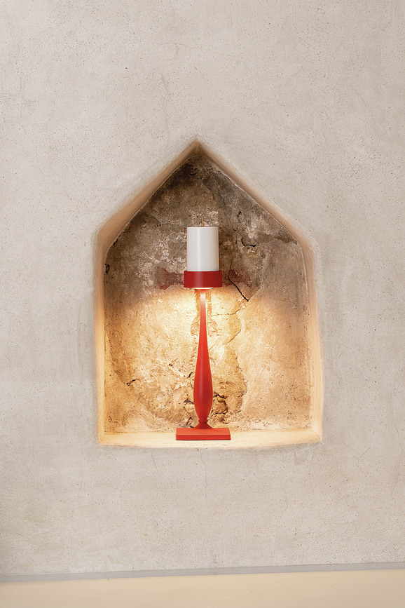 Perpetua bordslampa trådlös 35,6 cm, guld, med bred bas