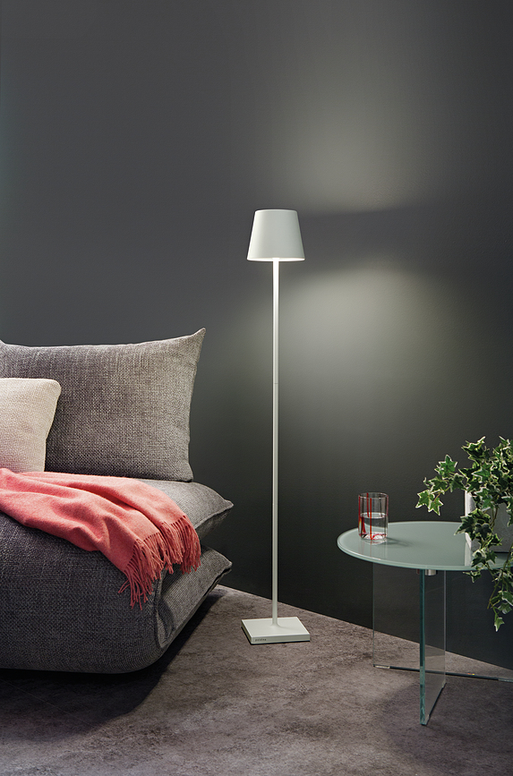 Poldina Samostojeća Lampa s podesivom visinom tamnosiva