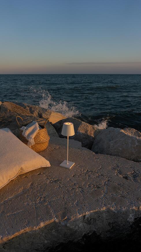 Poldina Stolna Lampa 38 cm crvena