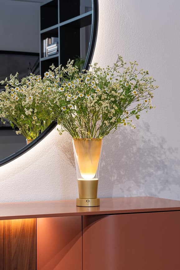 Soffio Stolna Lampa bežična jantarna s funkcijom vaze