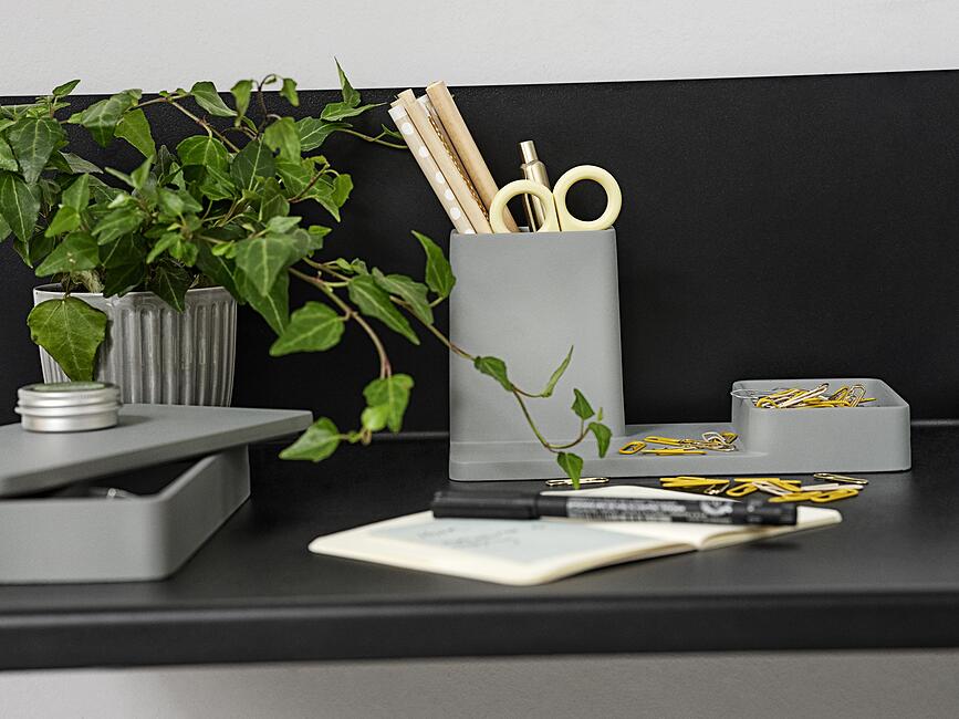 Cement Organizator za stol s poklopcem crni