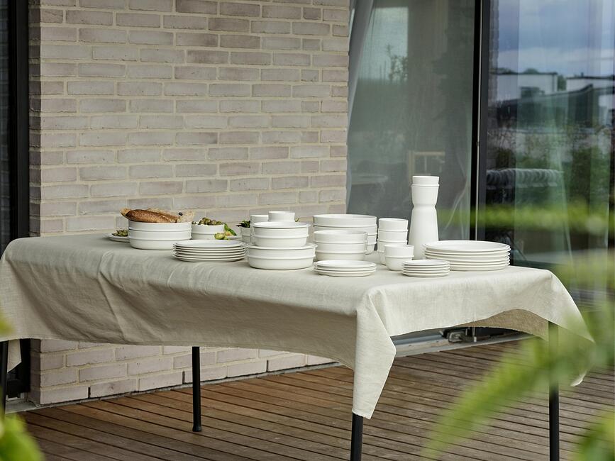 Eau Assiette Plate, 24 cm, blanche en porcelaine