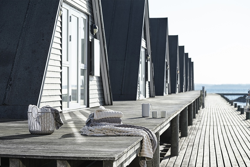 Inu Brisača, 70 x 140 cm, taupe