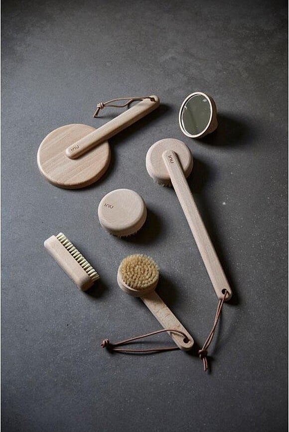 Inu Brosse de Bain allongée, 12 cm