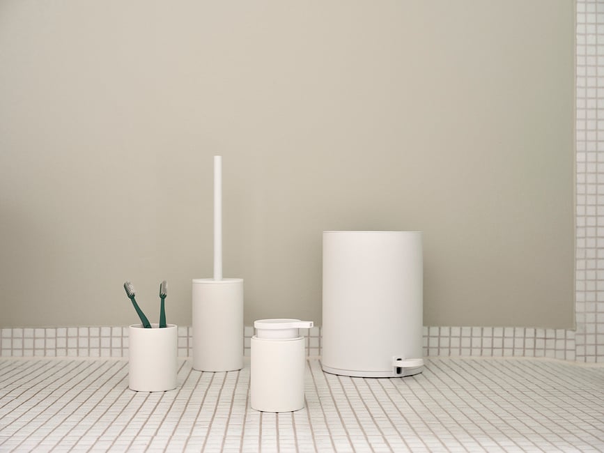 Karma Čaša za četkice za zube crna