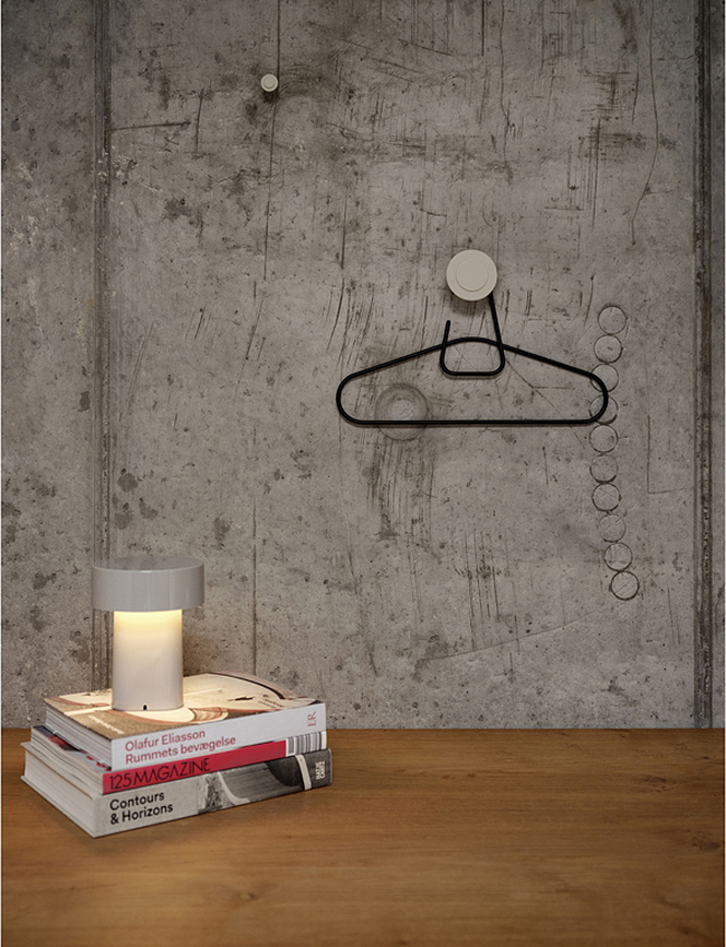 Lámpara de Mesa inalámbrica Oblong, marrón