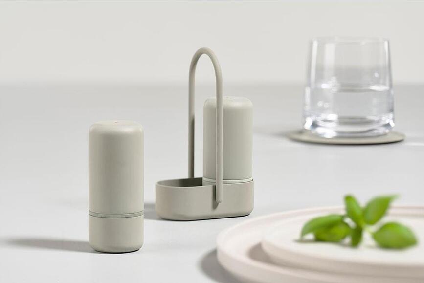 Set de Salero y Pimentero con soporte Singles, negros, Set de 3 piezas