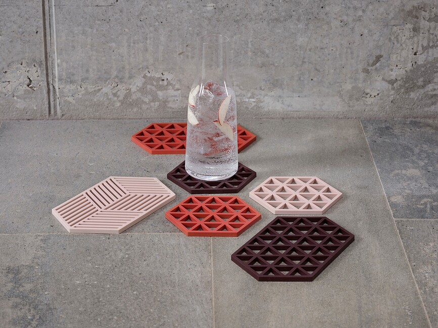 Salvamanteles Triangles, color arena