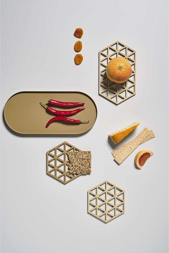 Triangles Βάση για ζεστά σκεύη, μαύρη