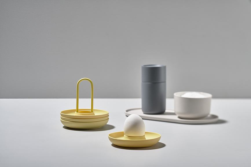 Zone Θήκες Αυγών σε βάση, κρεμ, 4 τμχ