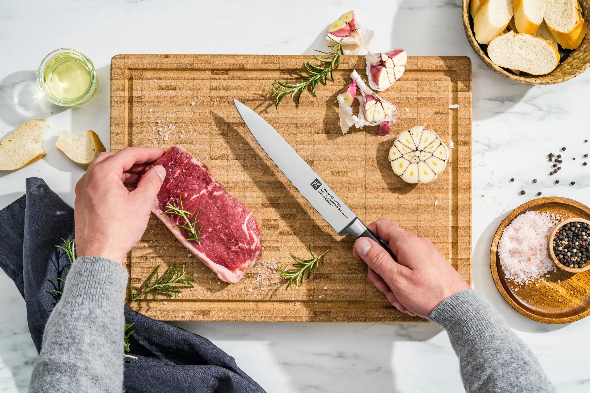 https://3fa-media.com/zwilling/zwilling-all-star-cured-meat-knife-16-cm__129610_45ad558-s2500x2500.jpg