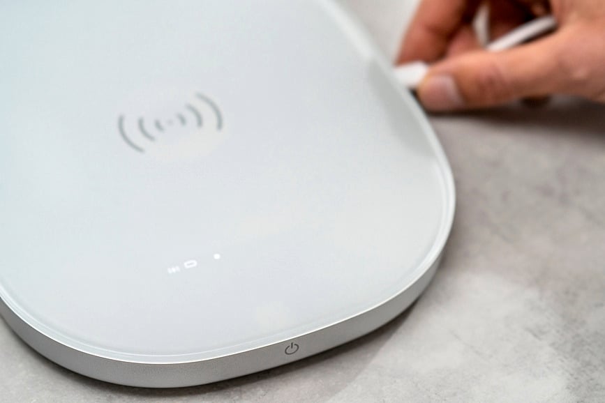 Báscula digital Enfinigy, blanca, con función de carga