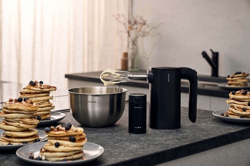 Batidora de mano inalámbrica Xtend, negra, sin batería