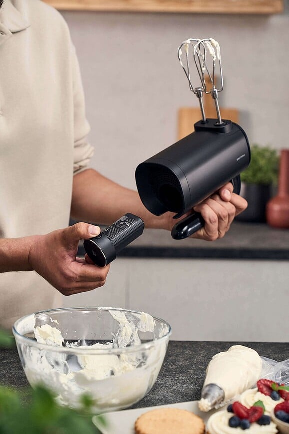 Cargador compacto Xtend, negro, con función de power bank