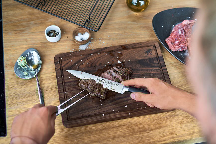 Cuchillo y Tenedor Four Star, para carne, Set de 2 piezas