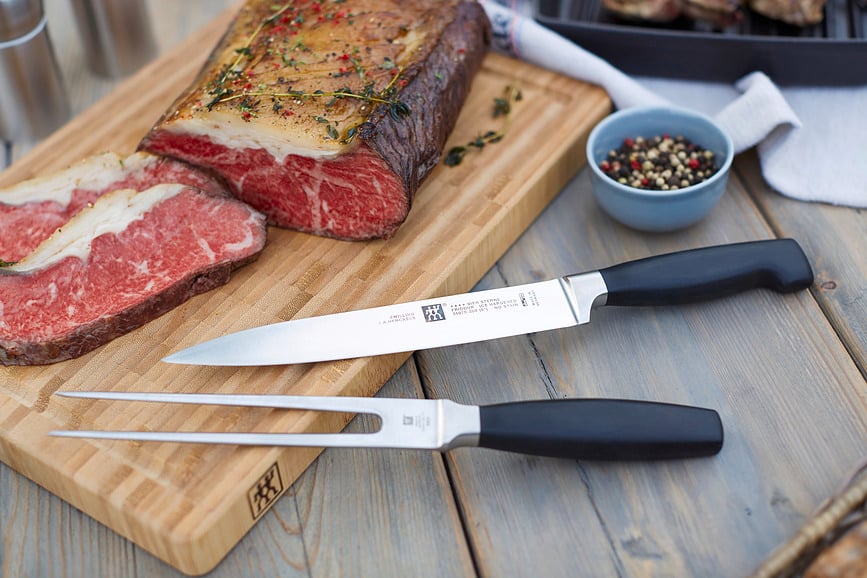 Cuchillo y Tenedor Four Star, para carne, Set de 2 piezas