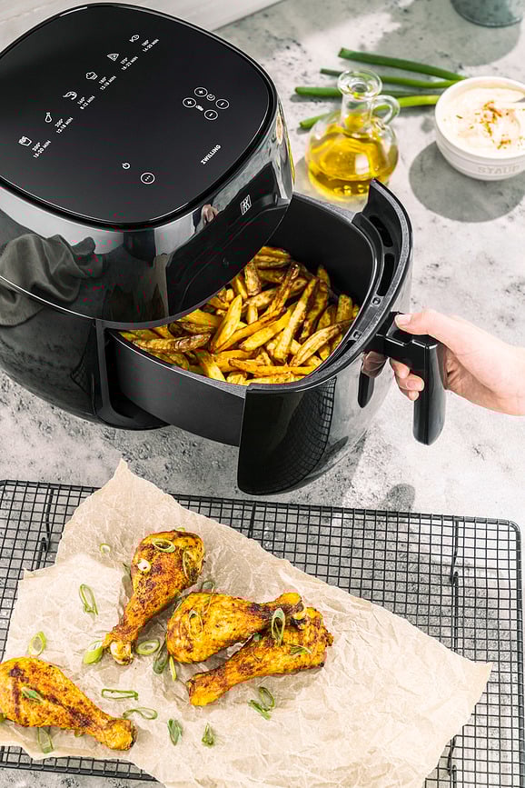Electrics Air Fryer Cvrtnik na vroč zrak, 4 l, črn