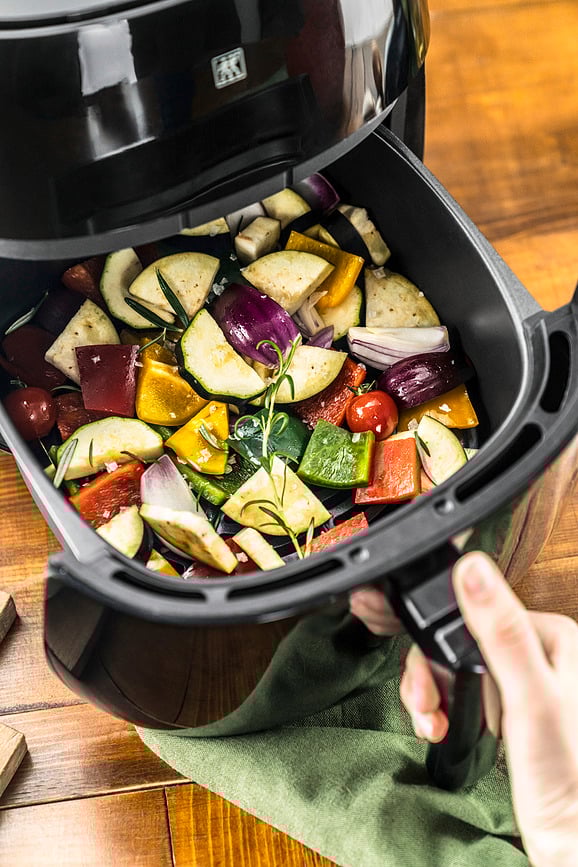 Electrics Air Fryer Cvrtnik na vroč zrak, 4 l, črn