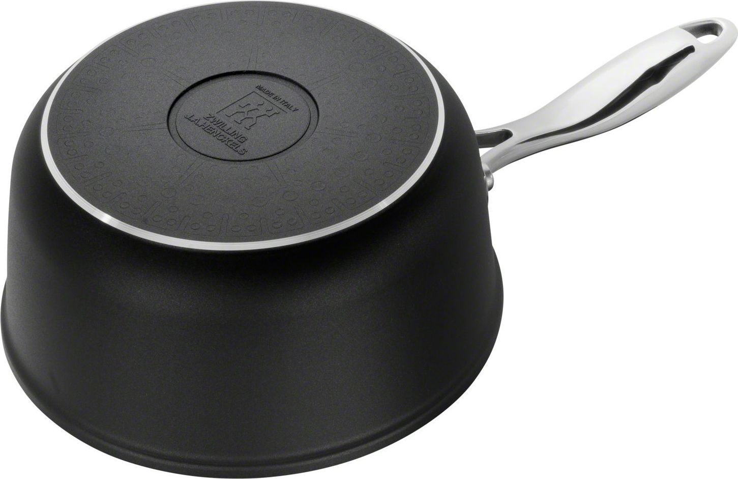 https://3fa-media.com/zwilling/zwilling-forte-saucepan-with-lid__130242_a950b78-s2500x2500.jpg