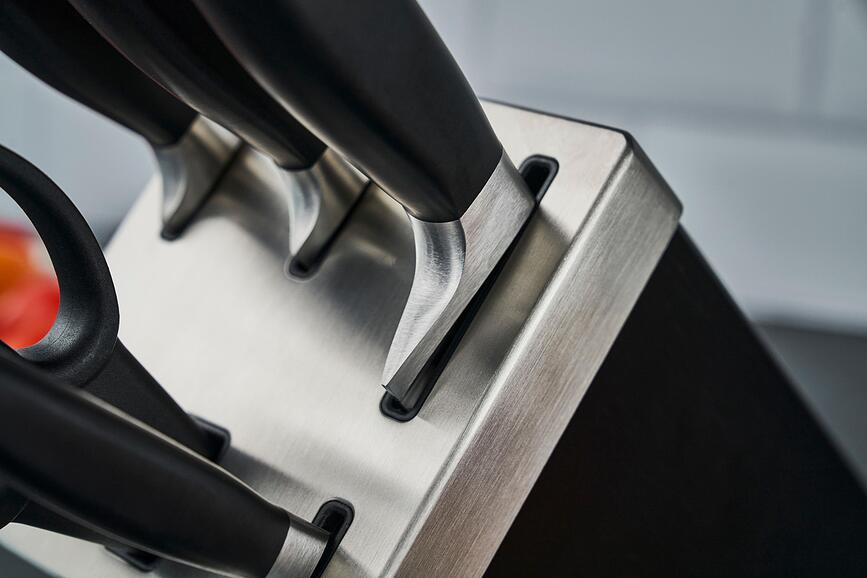 Four Star Μπλοκ Μαχαιριών αυτοακονιζόμενο, μαύρο, 5 μαχαίρια και ψαλίδι