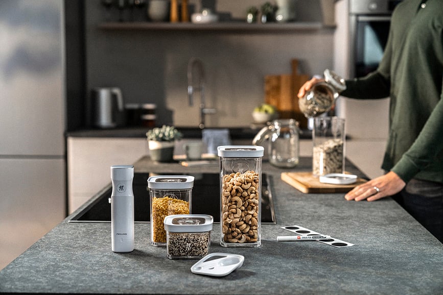 Fresh & Save Cube Vakuum Posude S s umetkom etiketama i kredastim markerom Set od 11 dijelova