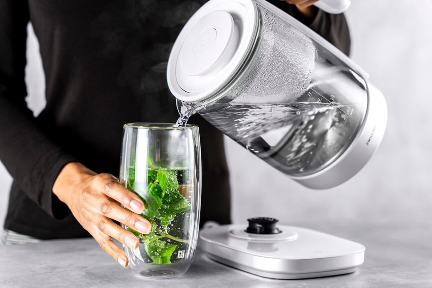 Hervidor eléctrico Enfinigy, blanco, con infusor para té