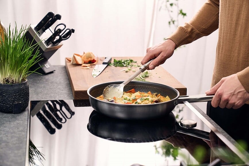 Joy Plus Τηγάνι ρηχό, 28 εκ.