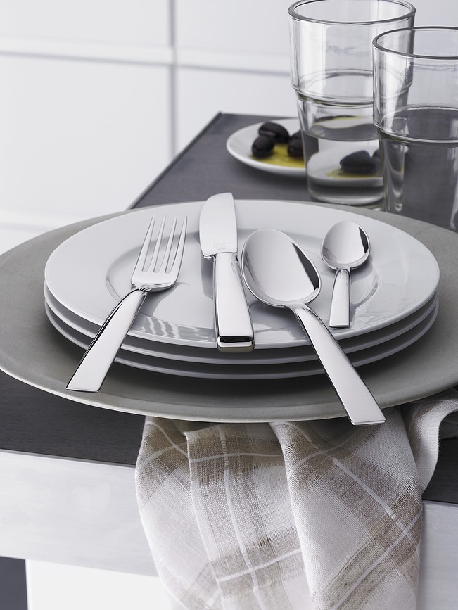 Meteo Service de Couverts 68 pièces