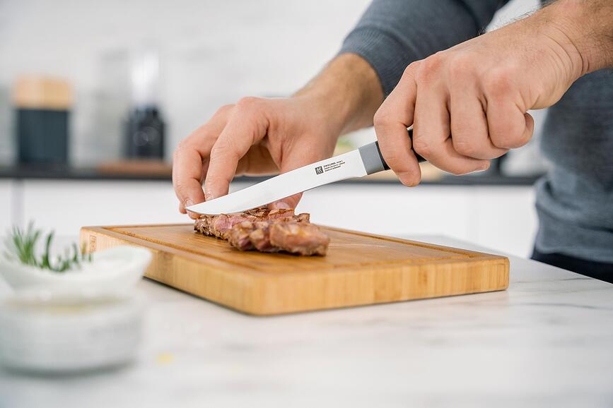 Now S Couteaux à Steak 12 cm, noirs, Lot de 4