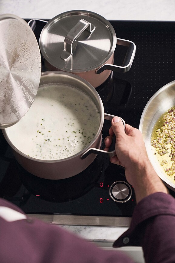 Pure Batterie de Cuisine avec casserole et 2 couvercles, crème, Set 5 pièces