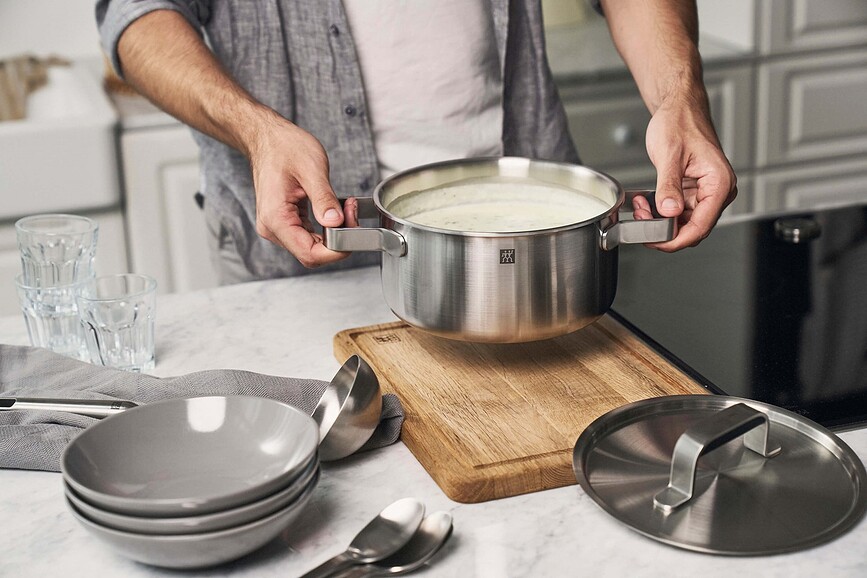 Pure Batterie de Cuisine avec casserole et 4 couvercles, crème, Set 9 pièces