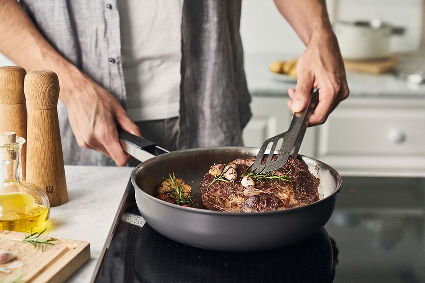 Pure Ponev plitva, 28 cm, siva