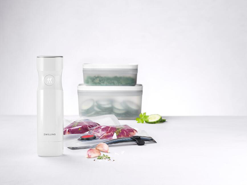 Set de Almacenamiento al Vacío Zwilling Fresh & Save, con bomba y bolsas, tamaños S/M, Set de 7 piezas