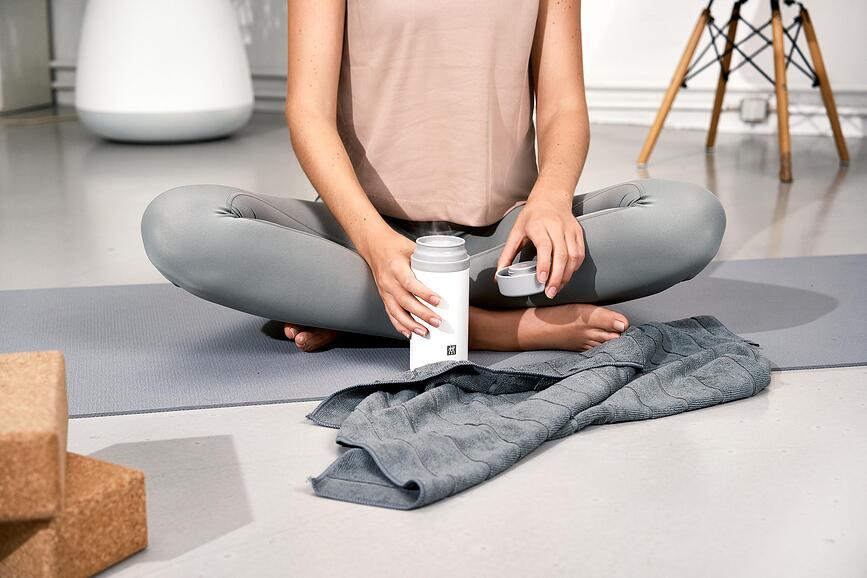 Termo con infusor Thermo, 420 ml, negro