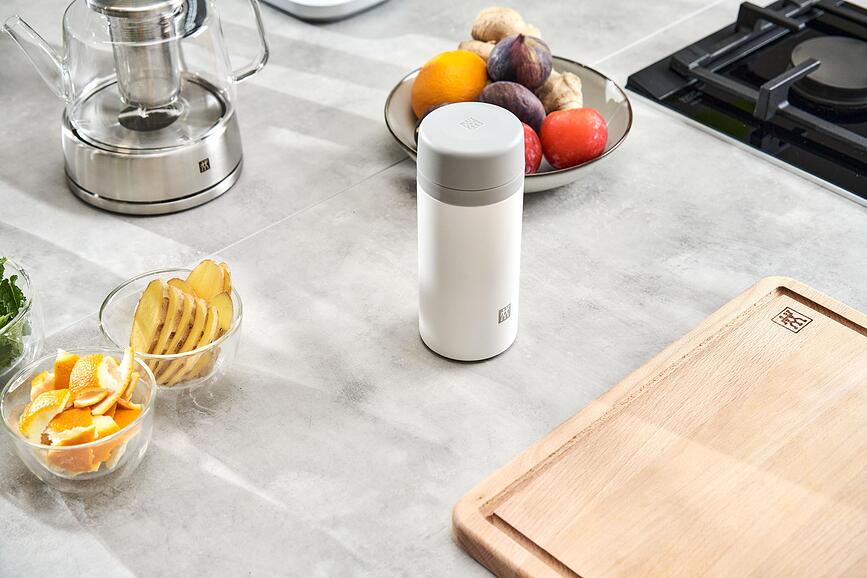 Thermo Bouteille isotherme avec infuseur à thé, 420 ml, blanche