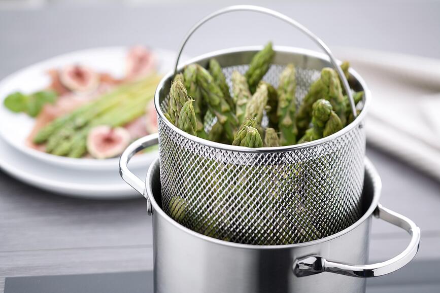 調理器具 ZWILLING SPECIALS PASTA POT Twin Specials Pasta pot 4,5 l - Zwilling 40990-005-0 | FormAdore