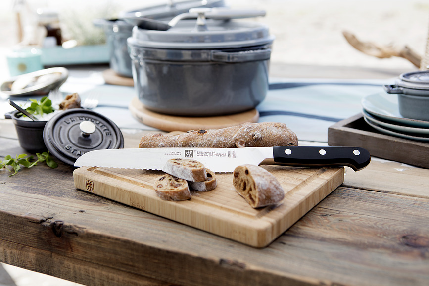 Zwilling Pro Μαχαίρι Ψωμιού, 20 εκ.