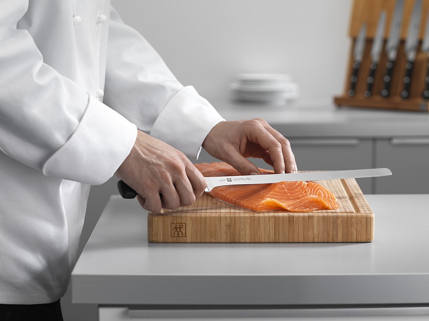 Zwilling Pro Nož za filetiranje 18 cm