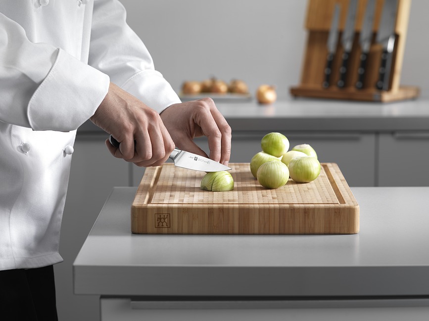 Zwilling Pro Nož za povrće i voće 10 cm